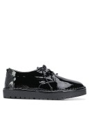 patent effect shoes