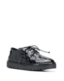 patent effect shoes