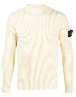 funnel neck jumper