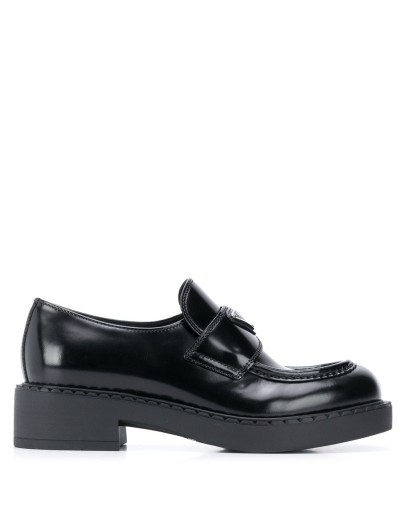 chunky sole logo loafer