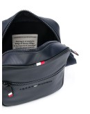 Essential messenger bag