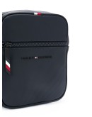 Essential messenger bag