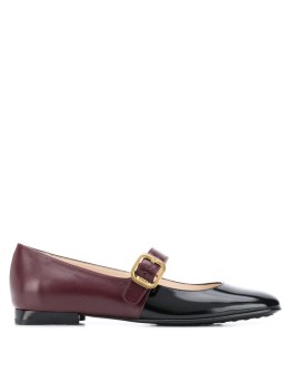 two-toned ballerina shoes