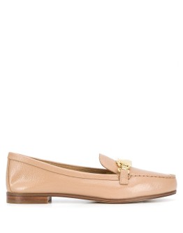 chain-embellished leather loafers