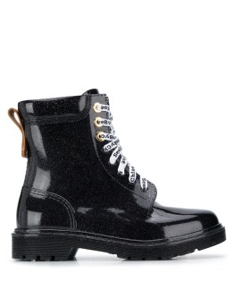 varnished lace-up boots