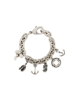 chain-link charm bracelet