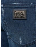 logo plaque distressed jeans