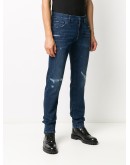 logo plaque distressed jeans
