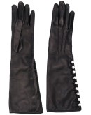 button detail gloves