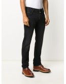 mid-rise slim-fit jeans