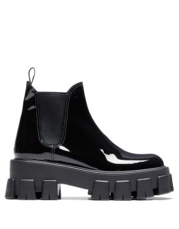 Monolith Chelsea boots
