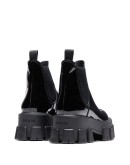 Monolith Chelsea boots