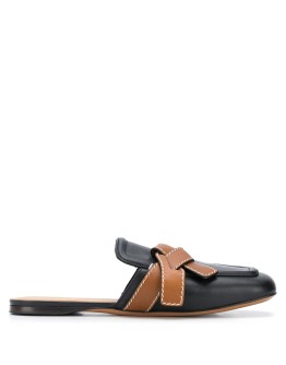 Gate square-toe mules