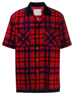 checked short-sleeved shirt