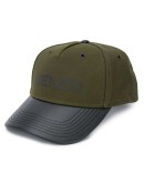 contrasting peak cap