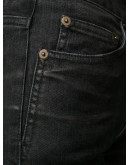 skinny fit jeans
