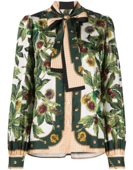 floral-print blouse