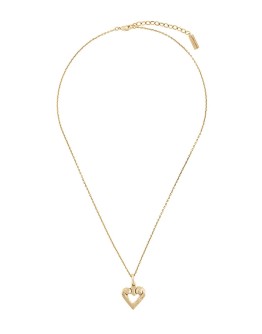 heart-shaped pendant necklace