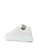 oversized low-top sneakers