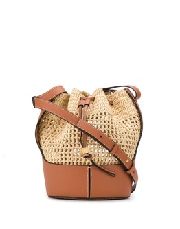 Balloon drawstring-fastening bucket bag