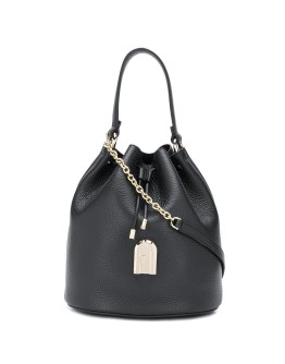 Sleek pebbled bucket bag