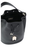 Sleek pebbled bucket bag