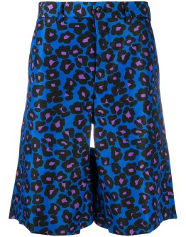 leopard print knee-length shorts
