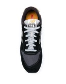 996 low-top trainers