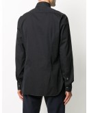 spread collar shirt