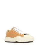 contrast panel low top sneakers