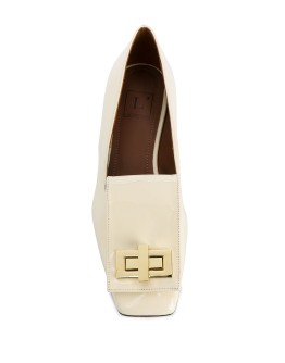 twist-lock shoes