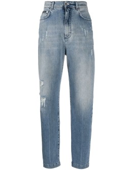 distressed boyfriend jeans