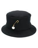 pin-detail bucket hat