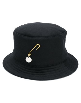 pin-detail bucket hat