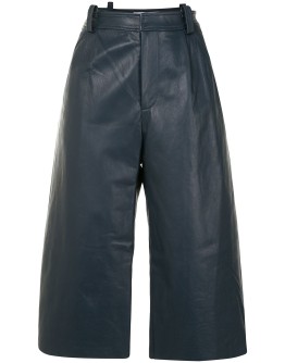 Charli knee-length shorts