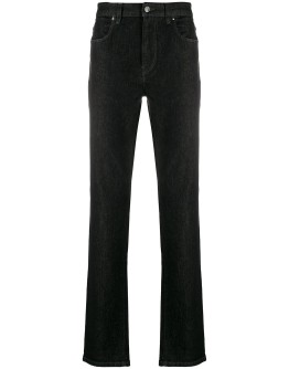 straight-leg jeans 