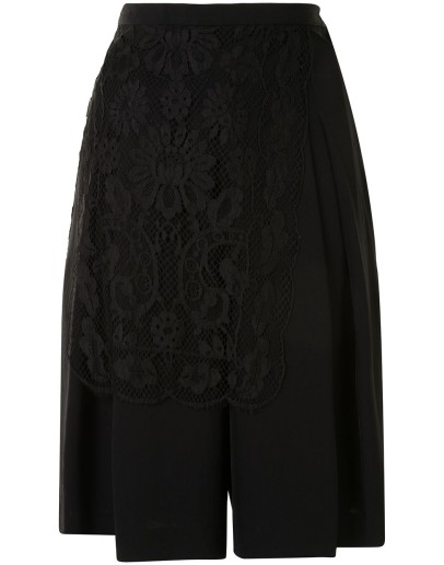 lace panel knee-length shorts