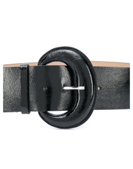 Moon-buckle belt