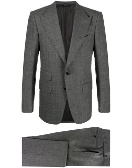 single-breasted suit