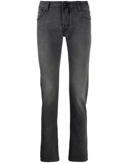 distressed slim-fit jeans
