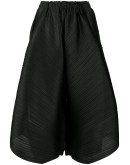 pleated wide leg shorts