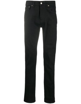 black skinny jeans