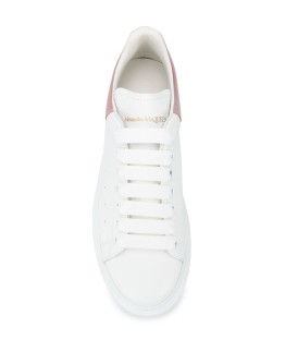 Oversized low-top sneakers