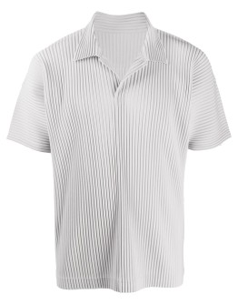 pleated polo shirt