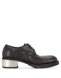 contrast heel lace-up shoes