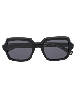 oversize tinted sunglasses