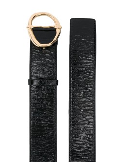 buckle detail belt