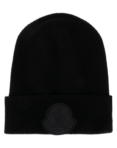 logo patch knit hat