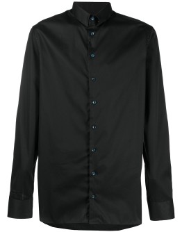 contrast-button shirt