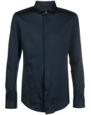 long-sleeved cotton shirt